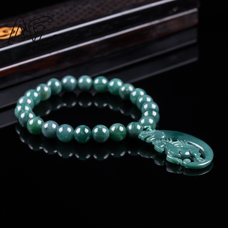Natürliches Jadeit Blauwasser- – Bracelets Bewertung und Preis
