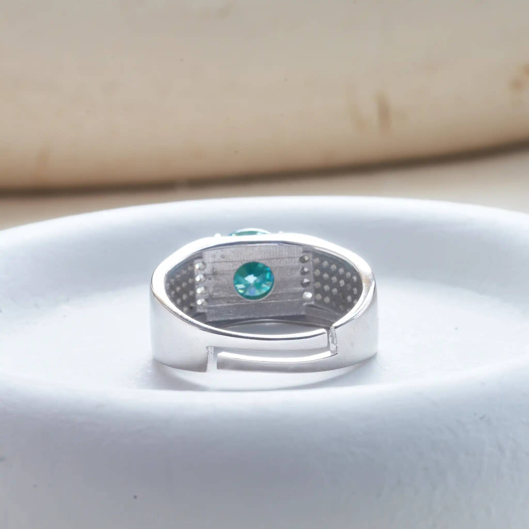 1 Karat natürliche blaue Farbe – Moissanite Engagement Ring 1 Carat Bewertung und Preis
