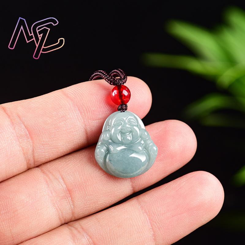 Myanmar Jadeit Guanyin Buddha  – Necklaces Bewertung und Preis