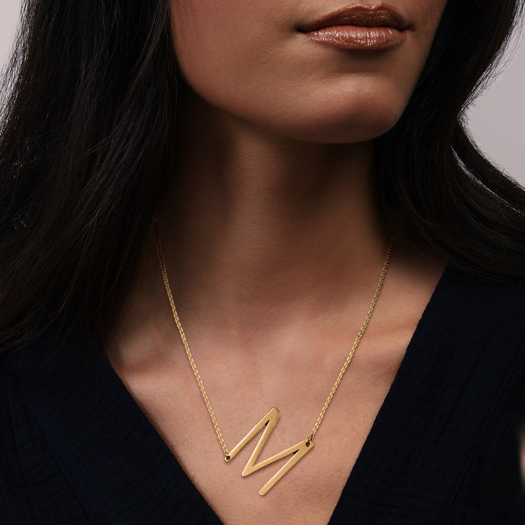 Aussage erste Halskette person – Initial Letter Necklace 18K Gold Bewertung und Preis