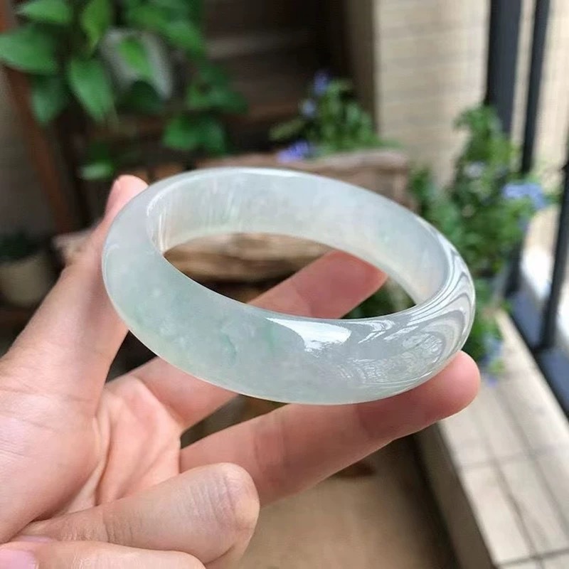 Jade-Armband für Frauen, runde – Bracelets Bewertung und Preis