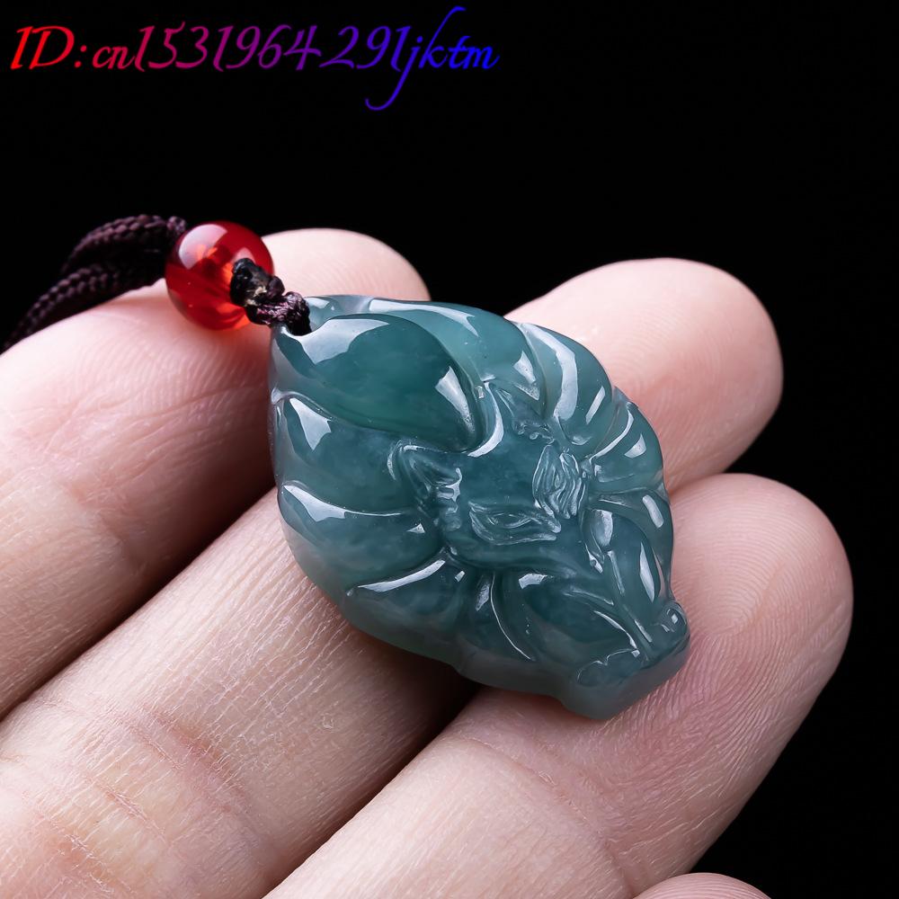 Natürliche burmesische Jadeit- – Necklaces Bewertung und Preis