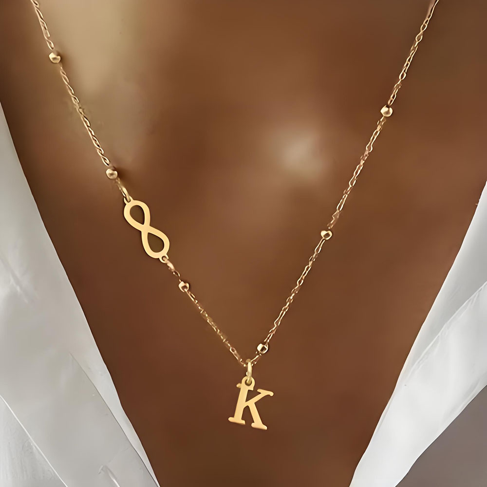 Personalisierte Unendlichkeits – Initial Letter Necklace 18K Gold Bewertung und Preis