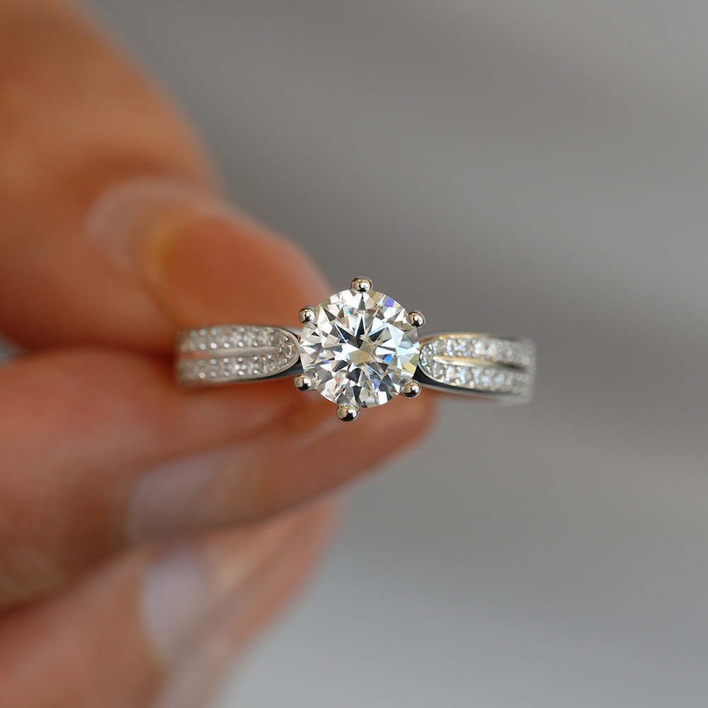 0,5/1/2/3 Karat klassischer Mo – Moissanite Engagement Ring 1 Carat Bewertung und Preis