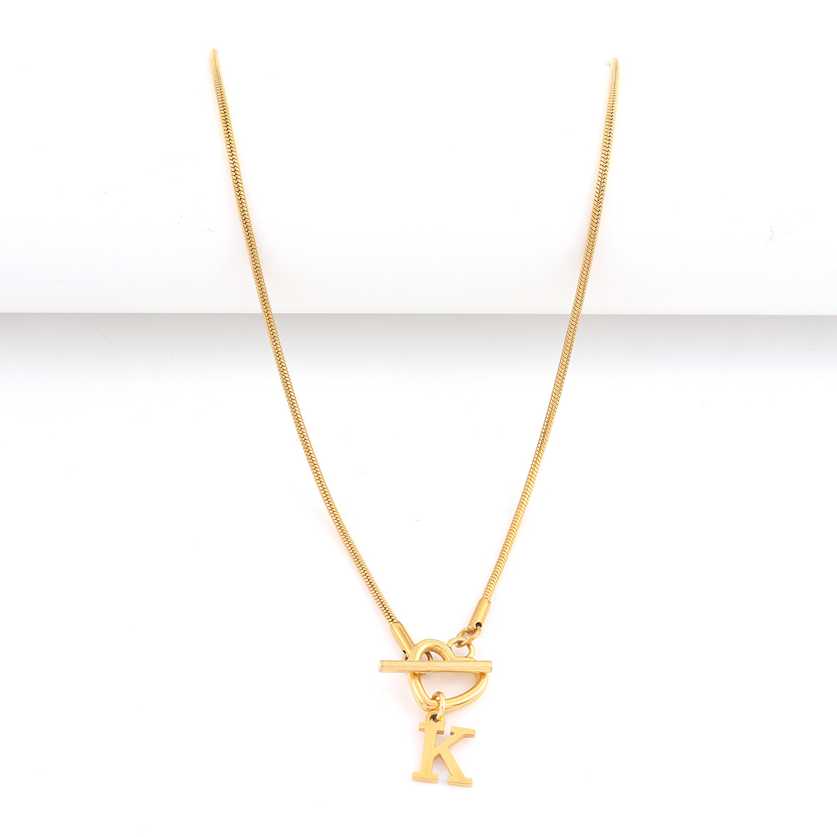 Modische A-Z Initial Herzanhän – Initial Letter Necklace 18K Gold Bewertung und Preis